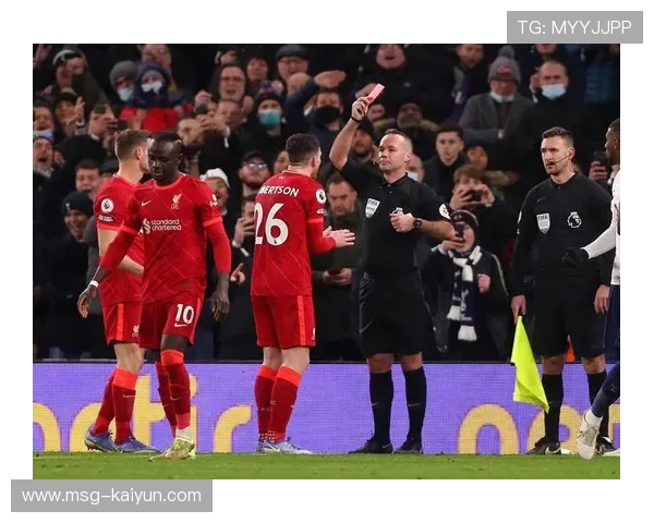 从争冠到中游：利物浦赛季滑坡轨迹全回顾